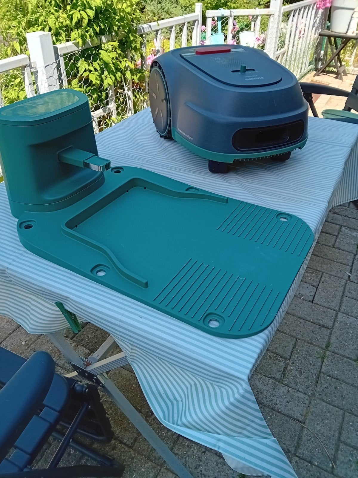 Tondeuse robot Philips  jamais placer, Enlèvement