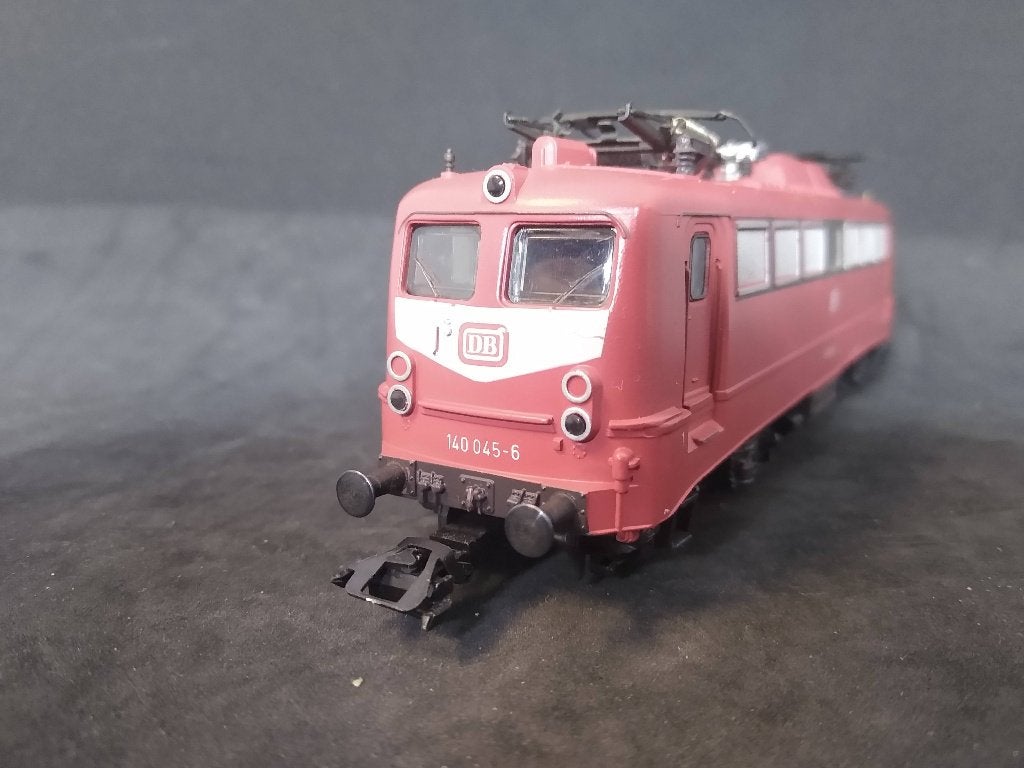 Märklin 3331 H0 Elektrische locomotief BR 140 van de DB, Enlèvement ou Envoi, Courant alternatif, Utilisé, Locomotive