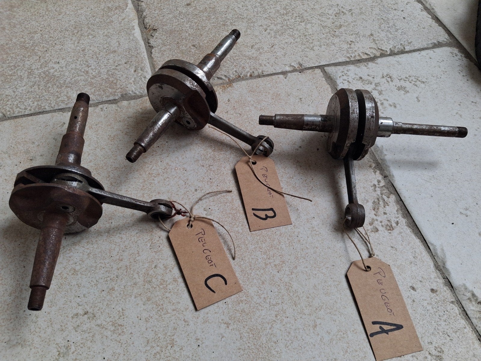 3 NOS krukas peugeot, Enlèvement ou Envoi, Neuf