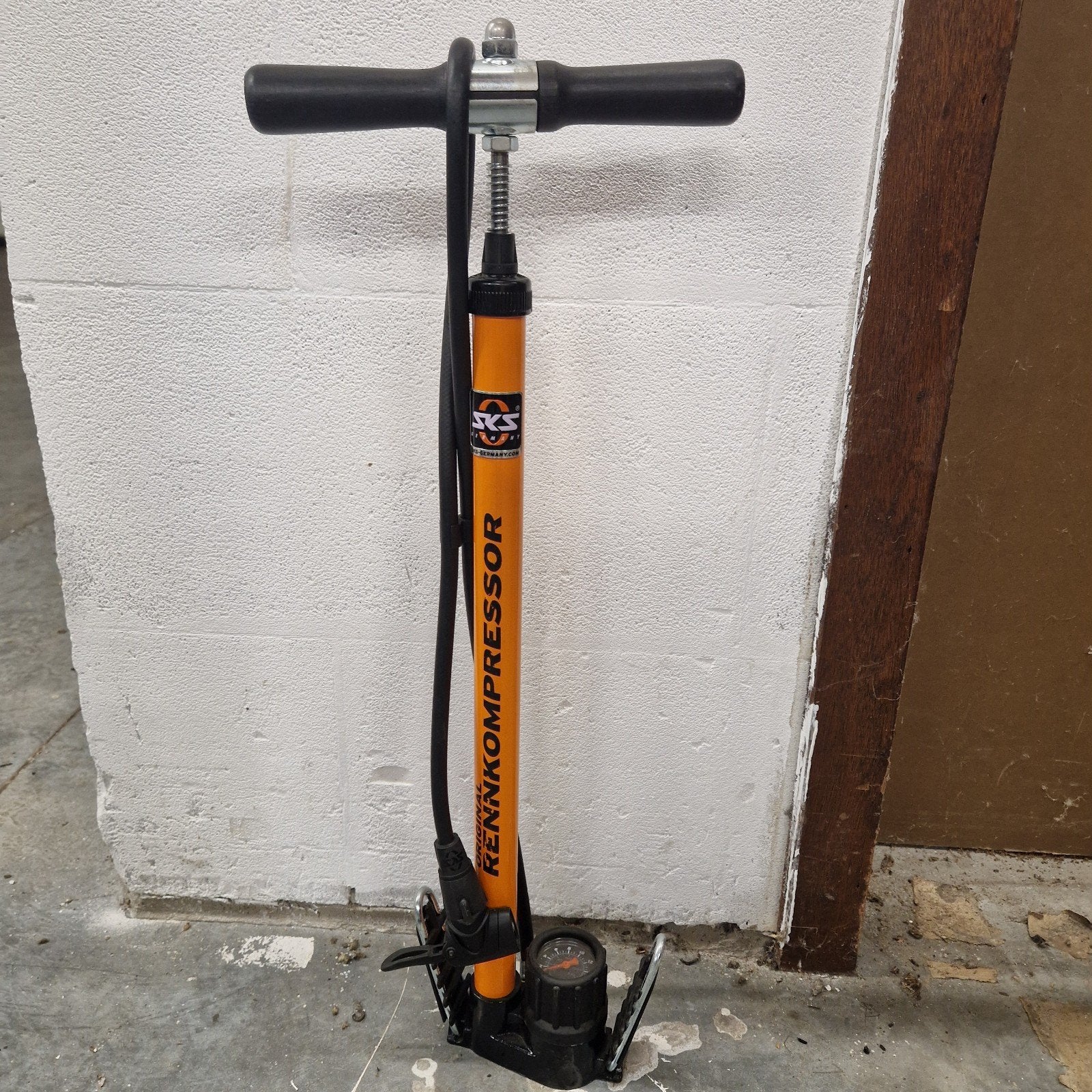 fietspomp, Fietsen en Brommers, Ophalen, Drukmeter, Zo goed als nieuw