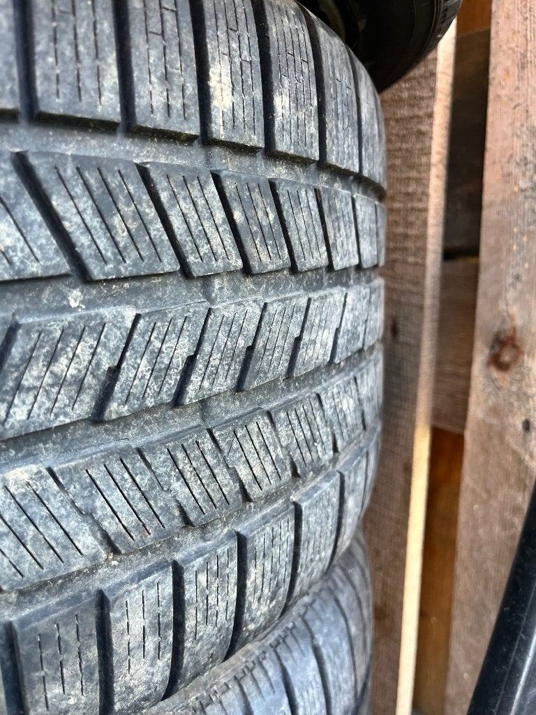 Porsche velgen 18" met winterbanden, Ophalen, 18 inch, Velg(en), 265 mm