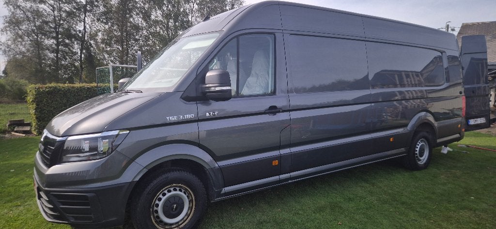 Camionnette Man TGE très bon état, Autos, Argent ou Gris, Achat, 4 portes, 3 places