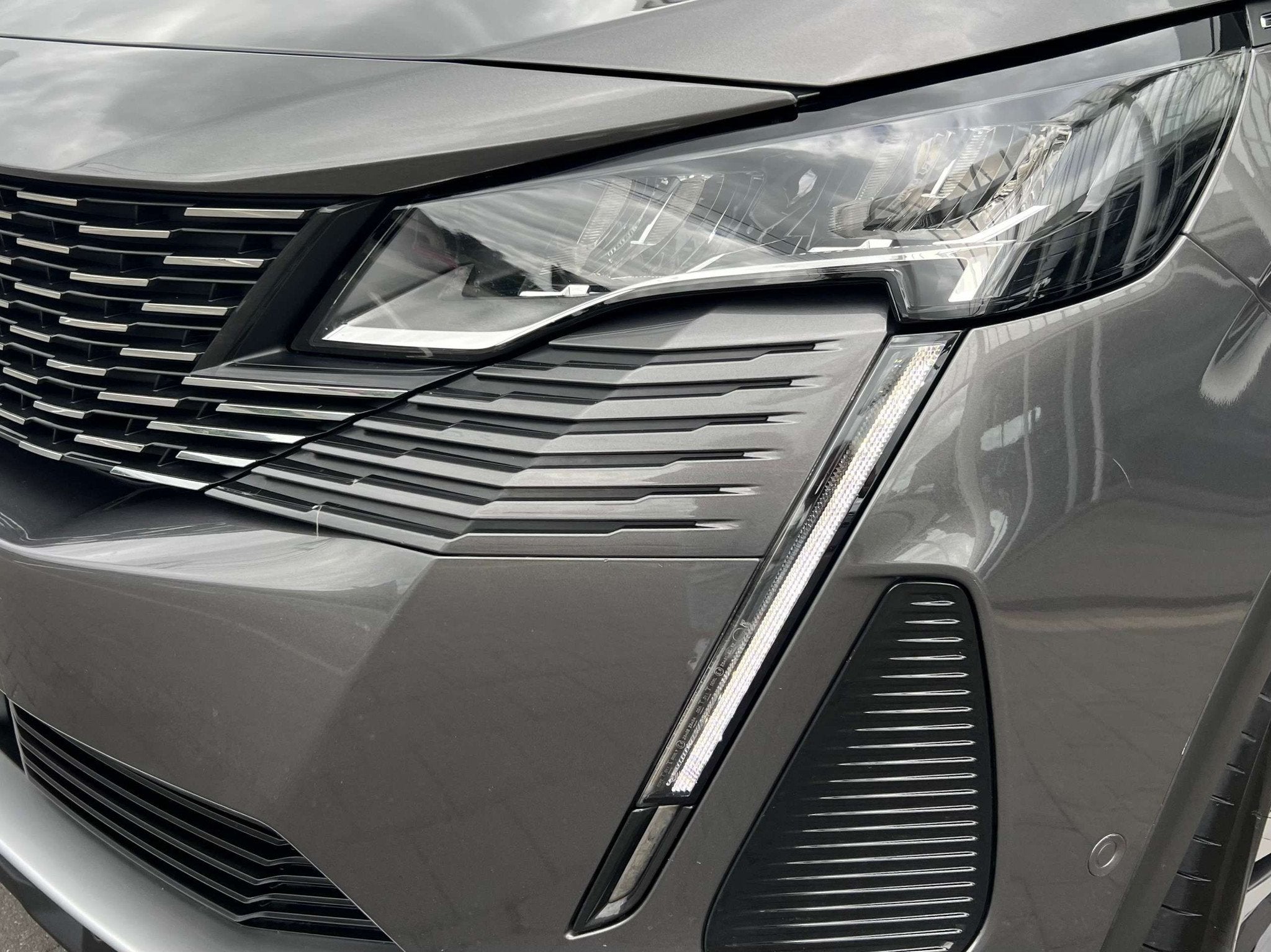Peugeot 3008 1.5 HDI 130CV ALLURE / BOITE AUTO / GRAND GPS /, https://public.car-pass.be/vhr/a01e57b6-835d-4209-86ce-cb134d28261e
