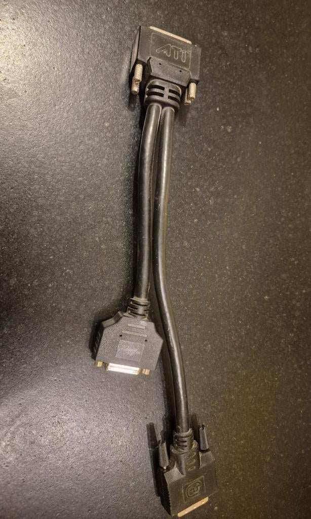 ATI CrossFire Externe Dongle / Y-Kabel (DMS-59 naar DVI), Ophalen