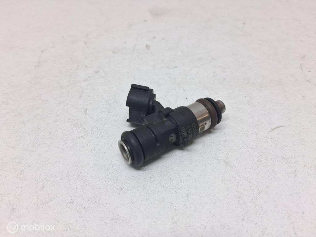 Injector brandstof Vw Up! ('11-'24) 04C906031D, Auto-onderdelen, Gebruikt, Volkswagen, Ophalen of Verzenden, Volkswagen