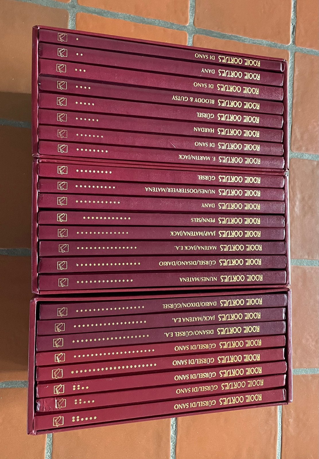 Rode oortjes 24-delige hard cover collectie, Boeken, Ophalen, Zo goed als nieuw