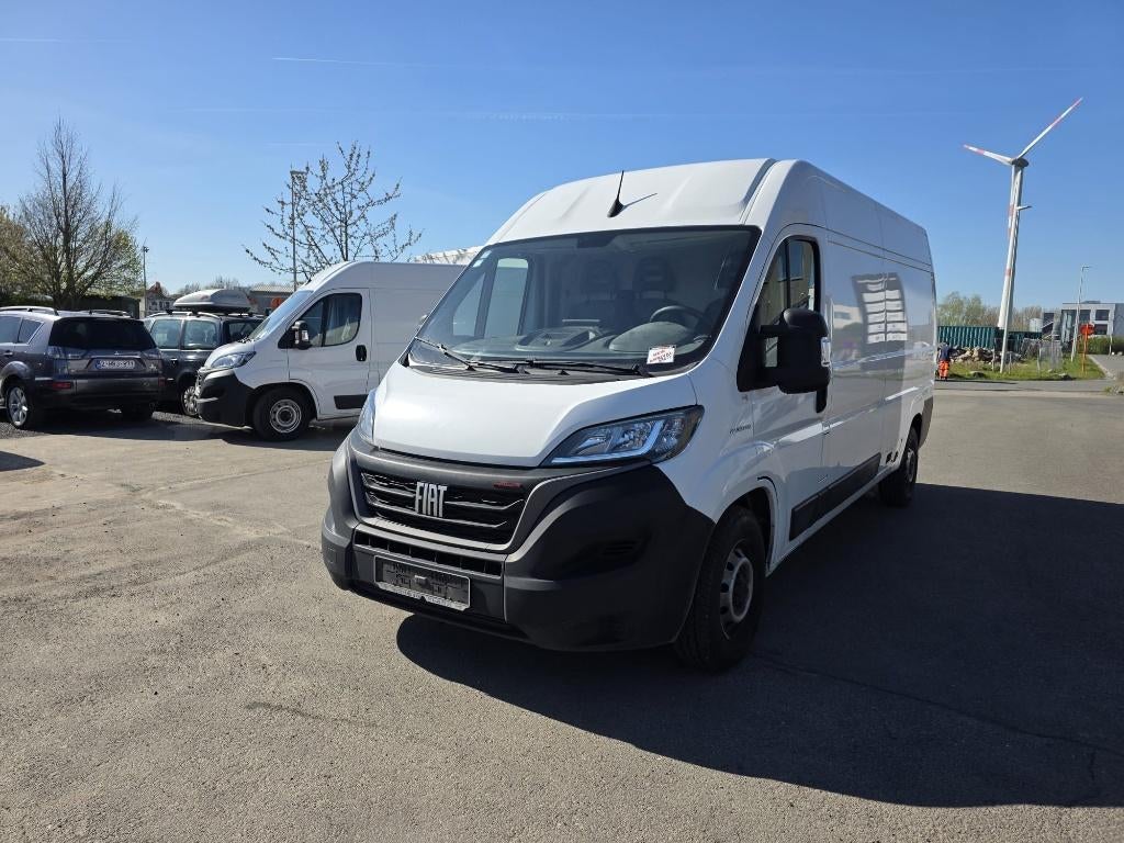 Fiat Ducato Maxi Multijet3 180 POWER (Stock ID 87693), Auto's, Bestelwagens en Lichte vracht, Euro 6, Navigatiesysteem, Wit, Bedrijf