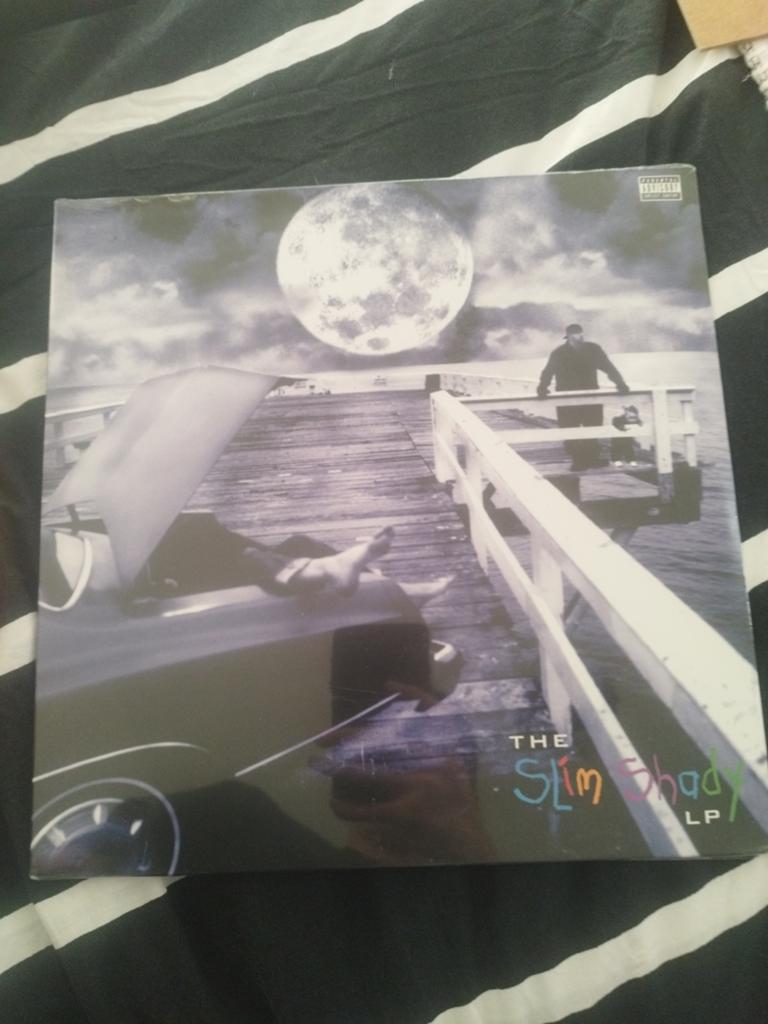 Eminem cd + bekasting, 2000 tot heden, 10 inch, Ophalen of Verzenden, Fotohoes
