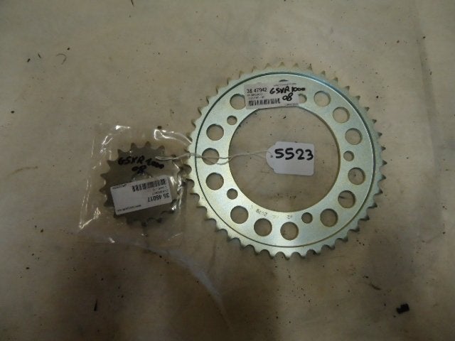GSXR1000 2007 - 2008 Suzuki Kettingset Kettingwiel D1-17371