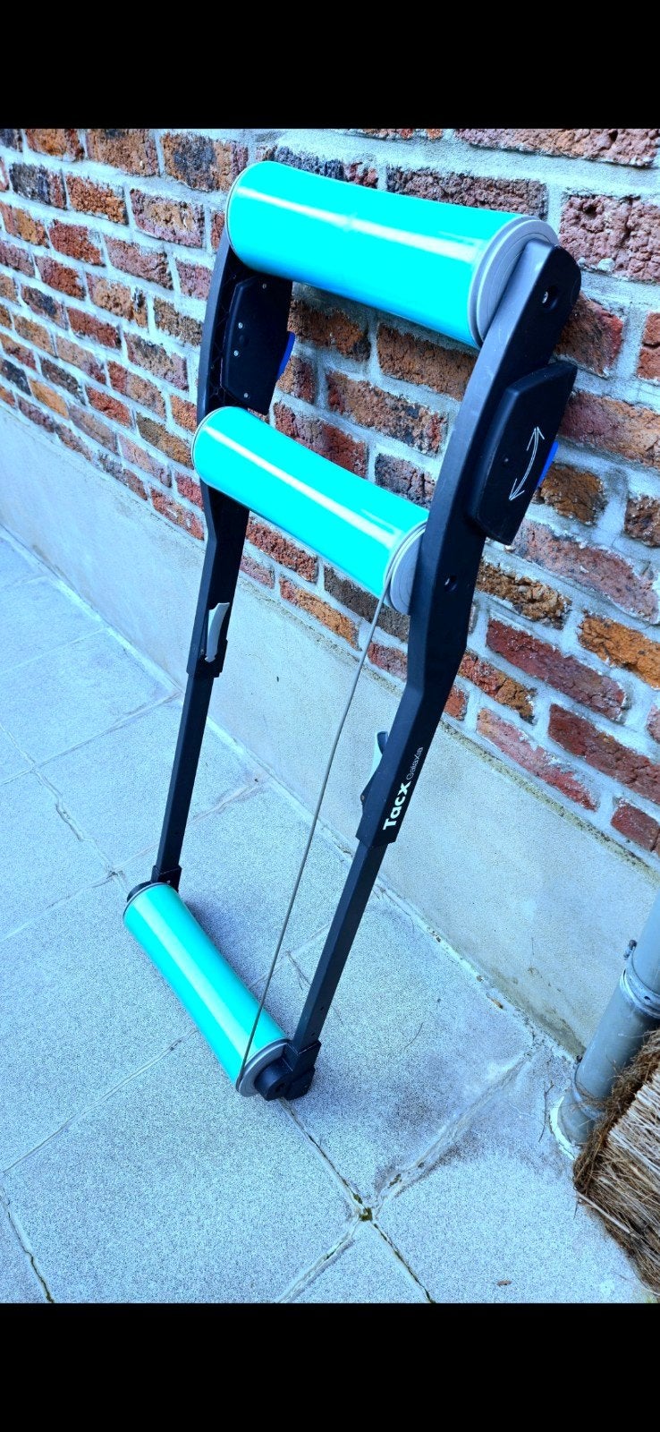 Tacx galaxia, Enlèvement