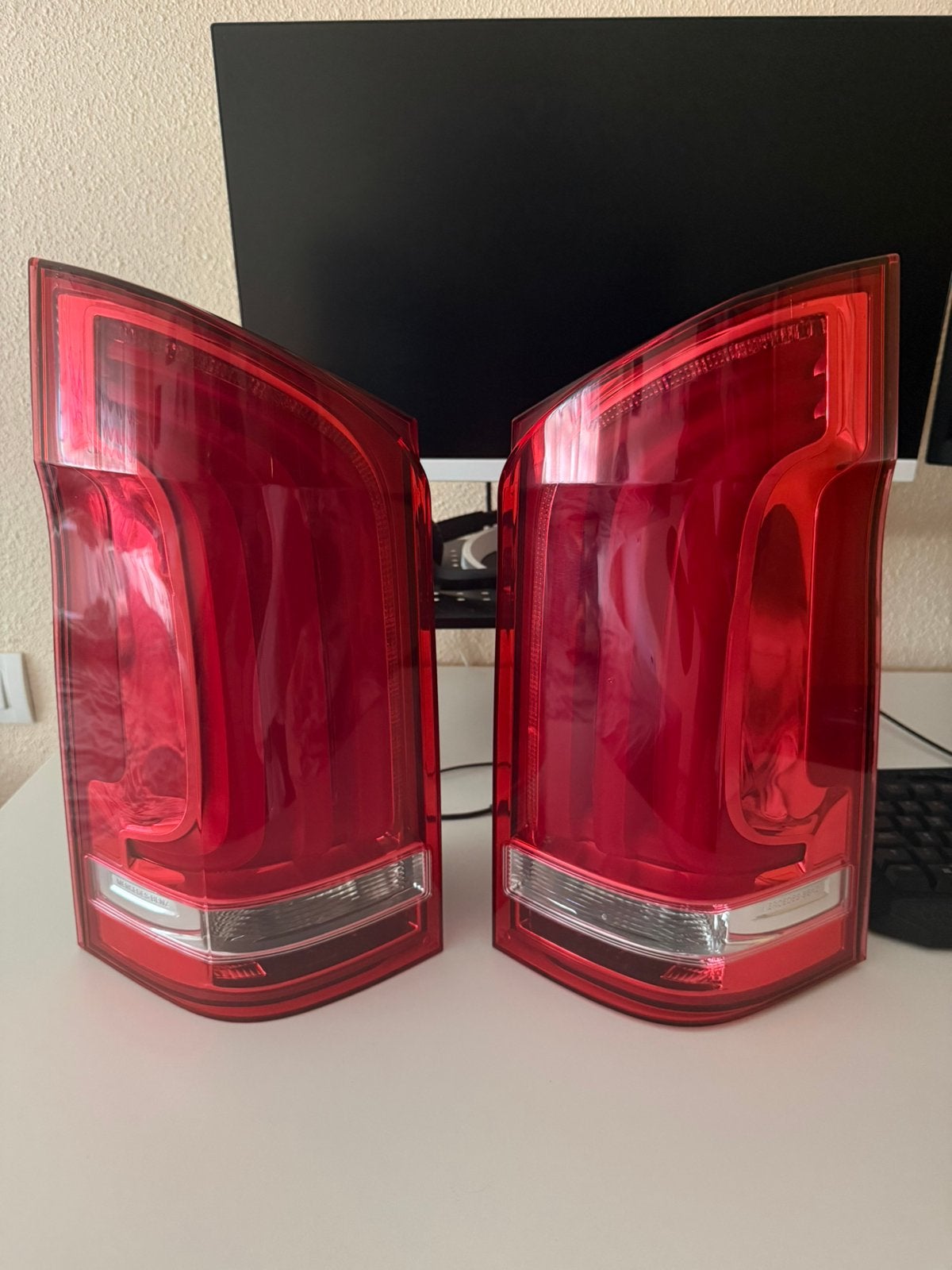 Achterlichten en spoiler met derde remlicht, Ophalen, Gebruikt, Mercedes-Benz