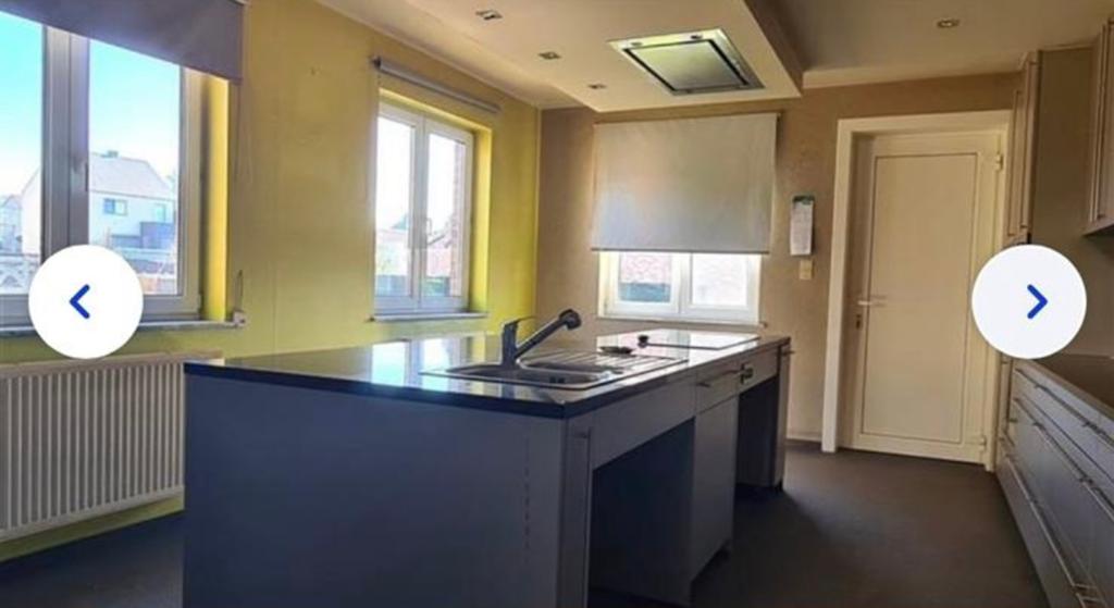 Keuken, Huis en Inrichting, Keuken | Complete keukens, Ophalen, Gebruikt, Graniet of Steen, Met kookeiland