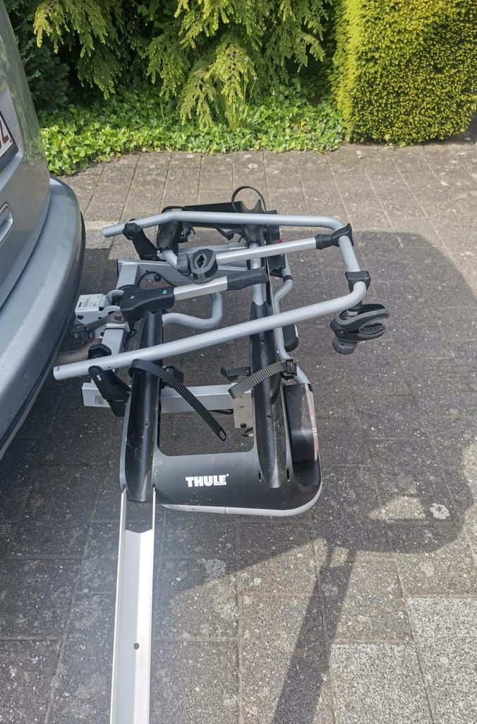 Fietsendrager Thule, Ophalen, Zo goed als nieuw