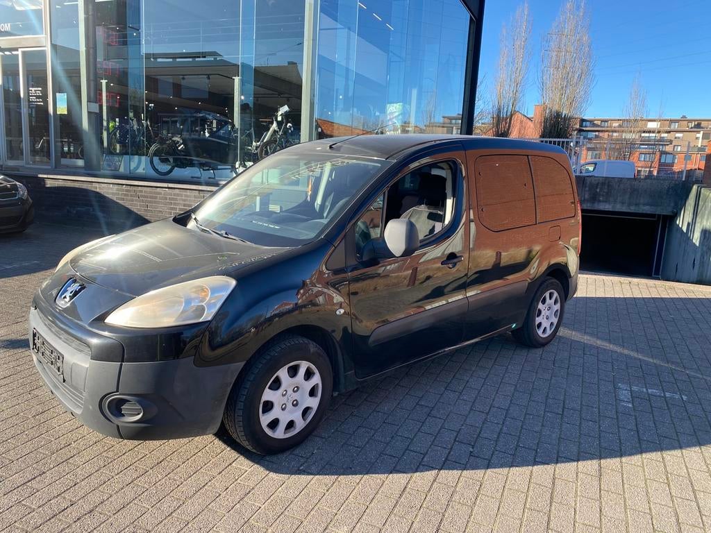 Peugeot Partner 1.6 HDI/55 kw //Année 5 de l'année 2011, Autos, Euro 5, Achat, 4 portes, Boîte manuelle