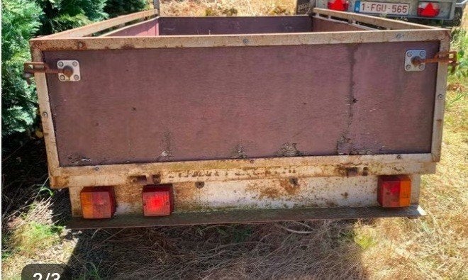 Aanhangwagen  met bladveren, Auto diversen, Ophalen, Gebruikt