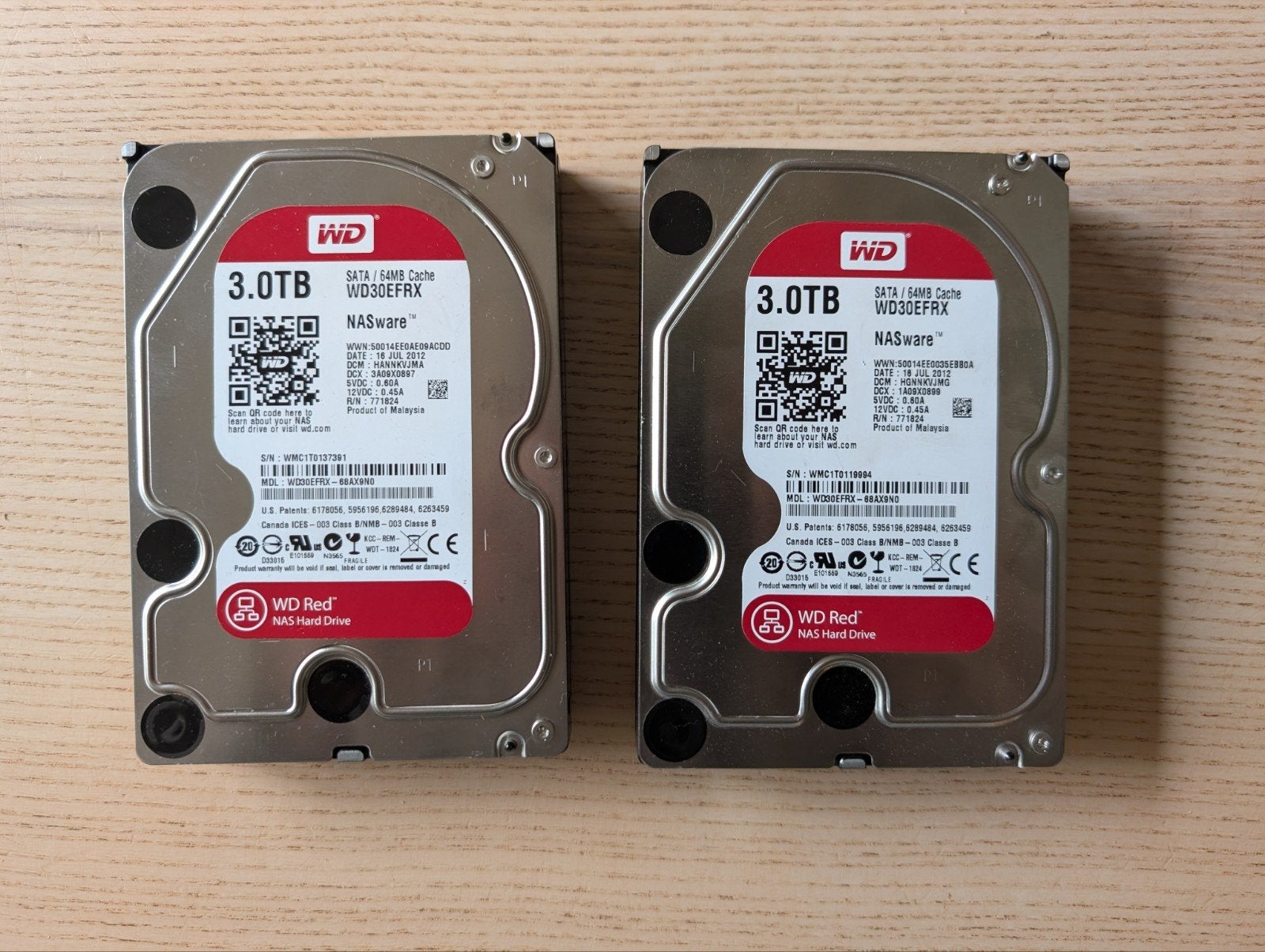2x WD Red 3TB SATA (WD30EFRX) disks - for parts / repair, Ophalen, Intern, Western Digital, Desktop
