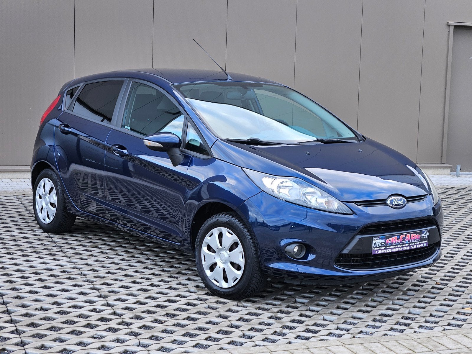 Ford Fiesta 2010 1.6 95pk Euro 5/Airco/Met keuring, Auto's, Euro 5, Stof, Zwart, 4 cilinders