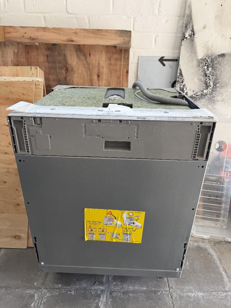 Ikea hygienisk (Defect), Elektronische apparatuur, Vaatwasmachines, Ophalen, Niet werkend, Inbouw, 60 cm of meer