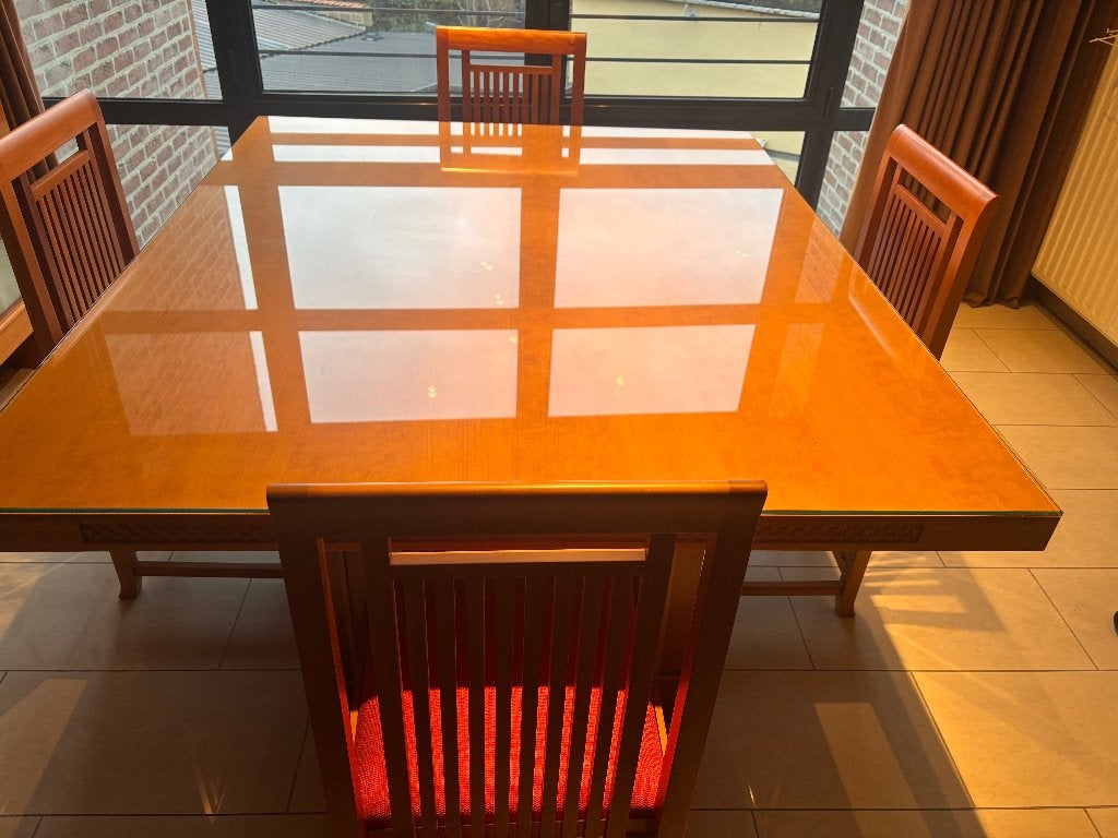 De Husser-tafel, Ophalen
