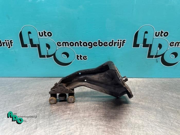 Roulette porte coulissante droite d'un Citroen Jumpy (Jumpy, -, 3 mois de garantie, Utilisé, -