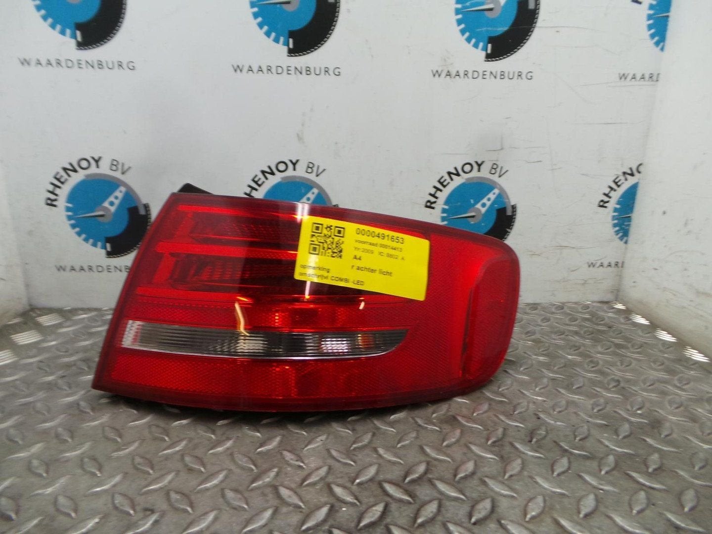 AUDI A4 2.0 TFSI Pro Line ACHTERLICHT R 2009, Ophalen of Verzenden, Gebruikt, ARN erkend