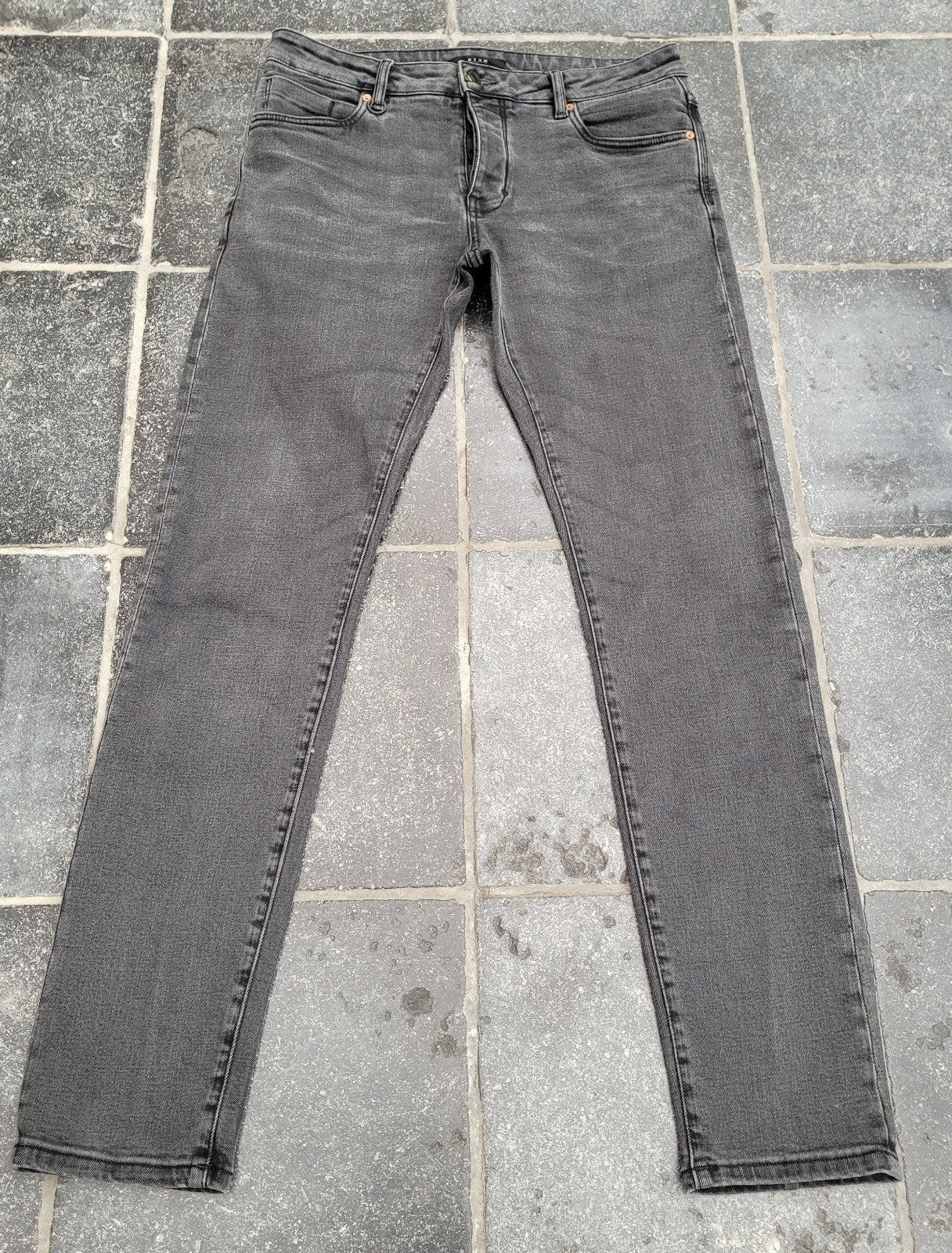 Jeans d'hiver plus épais de la marque NEUW, W33/34, Vêtements | Hommes, Jeans, Enlèvement ou Envoi, Gris