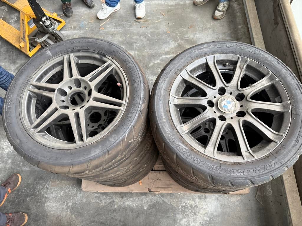 8 x 16” velgen met semi slicks voor Bmw - steek 5 x 120, Ophalen, Band(en)