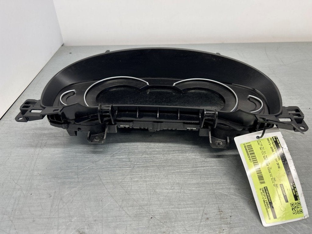 INSTRUMENTS DE BORD BMW 5 serie (G30) (01-2016/06-2023), Utilisé, BMW, Petuelring 130
80809  München, DE, Bayerische Motoren Werke AG