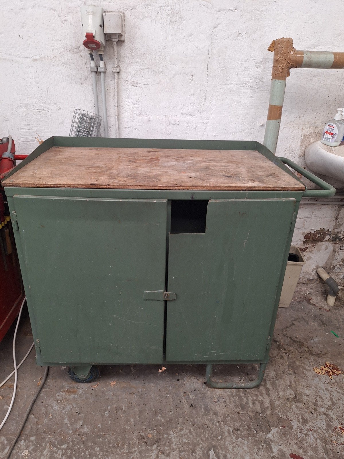 Gereedschapwagen, Doe-het-zelf en Bouw, Ophalen