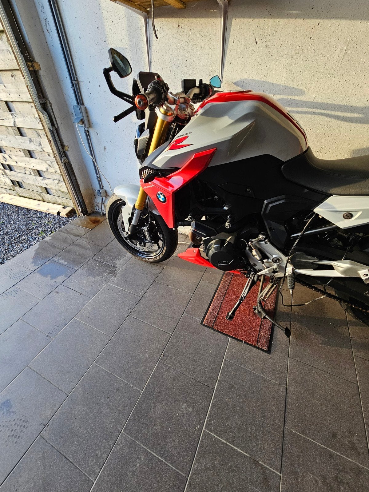 BMW F900R, Motos, Particulier