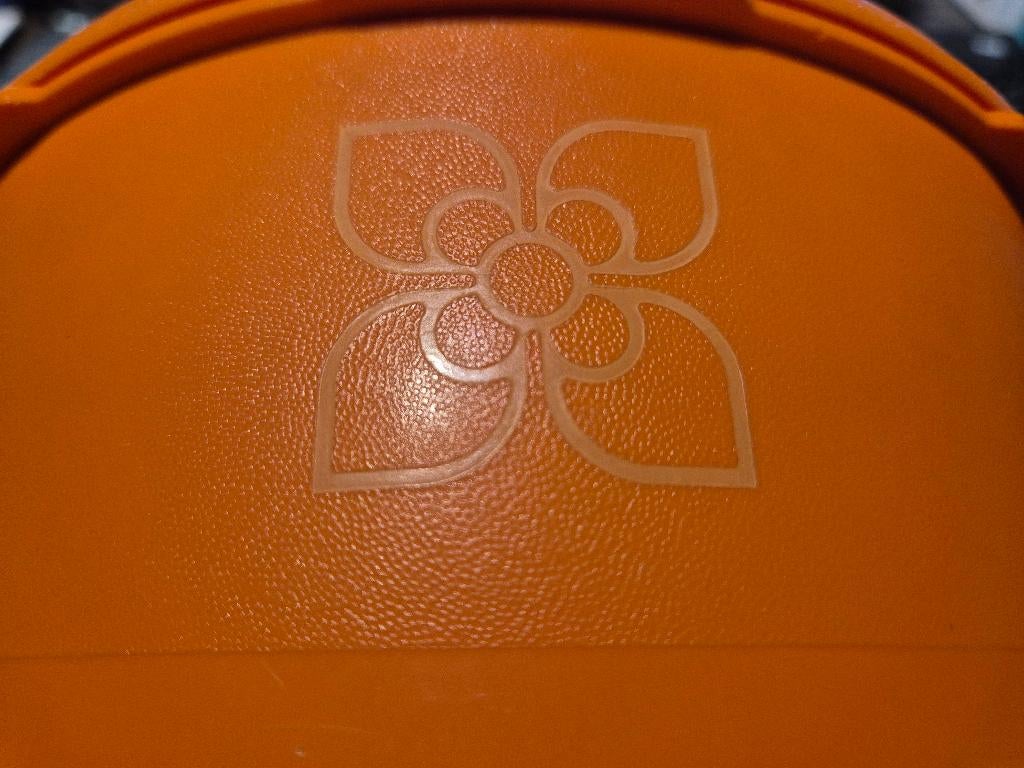 Tupperware Retro doos in oranje, Ophalen of Verzenden, Gebruikt, Oranje, Overige typen
