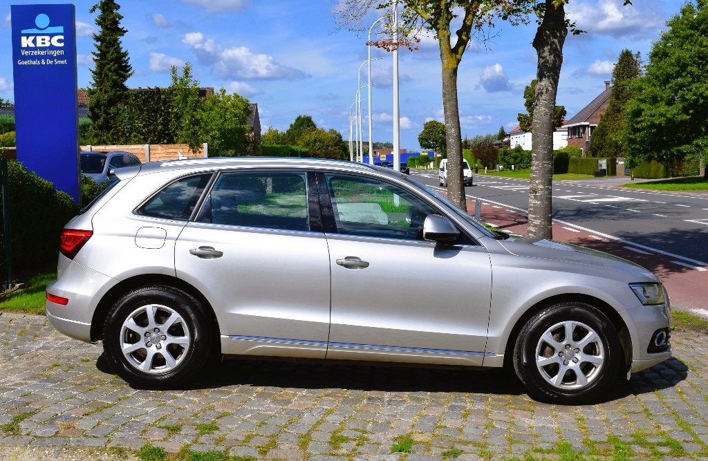 Audi Q5 2.0TDi/1st Owner/HISTORY/EURO6b/GARANTIE, Auto's, Voorwielaandrijving, Dealer onderhouden, 4 cilinders, Q5
