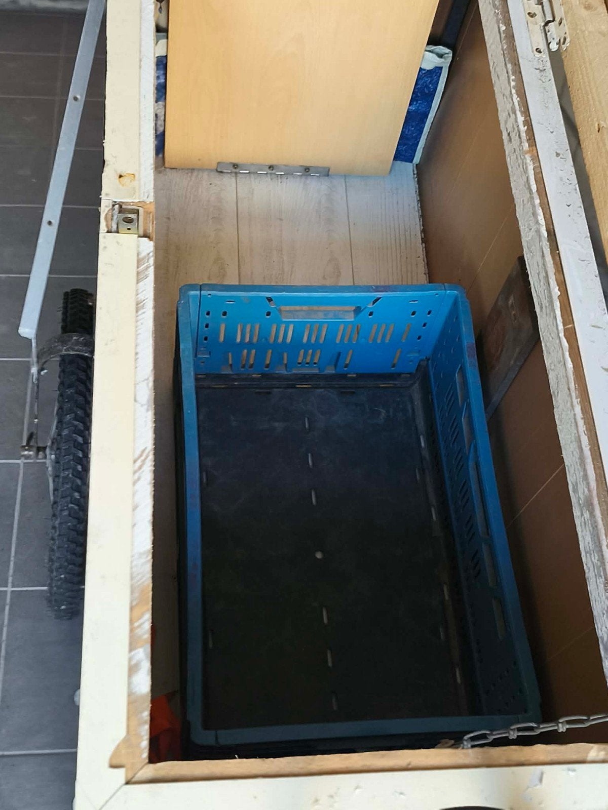 winkel of visserskar ,de maten staan erbij ,is voor brommer, Ophalen