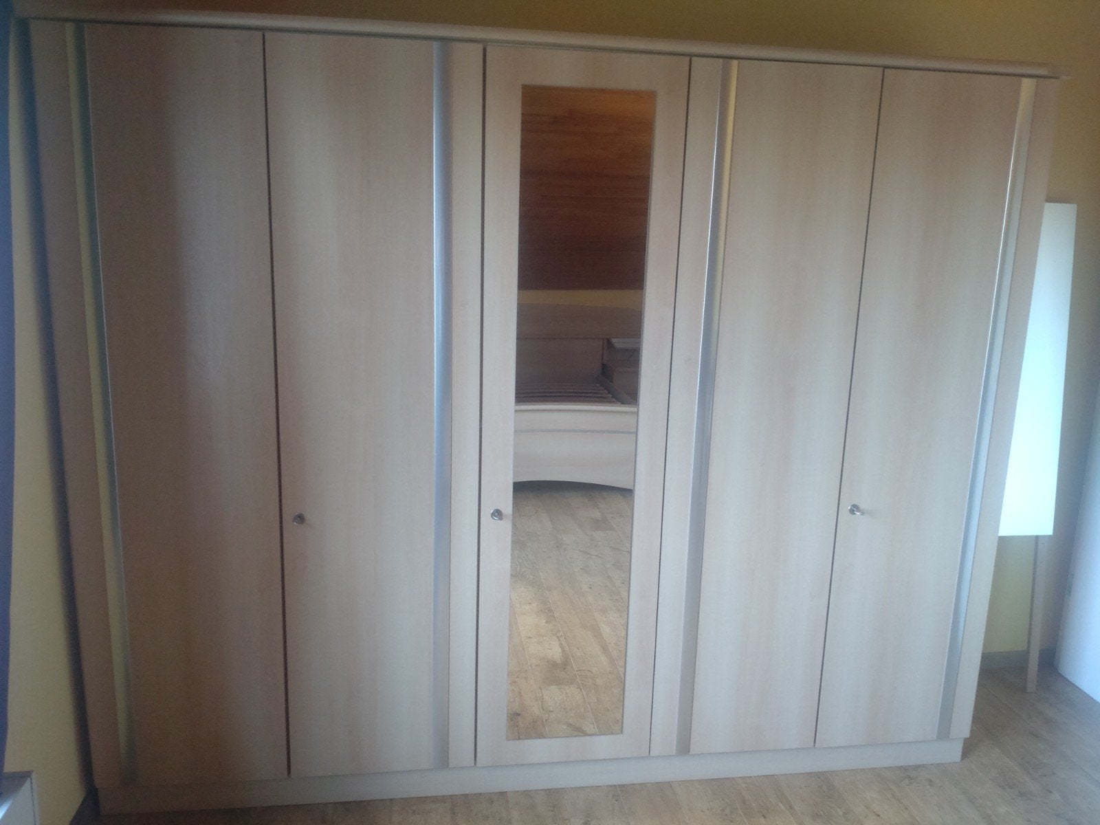 A vendre garde robes de fabrication allemande, 200 cm ou plus, Autres essences de bois, Contemporain, Enlèvement