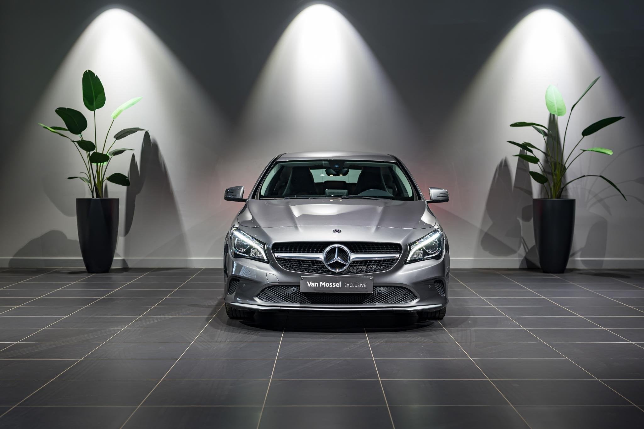 Mercedes-Benz CLA-klasse Shooting Brake CLA 180 | CAMERA |, Auto's, Mercedes-Benz, CLA, Gebruikt, 4 cilinders, 1595 cc