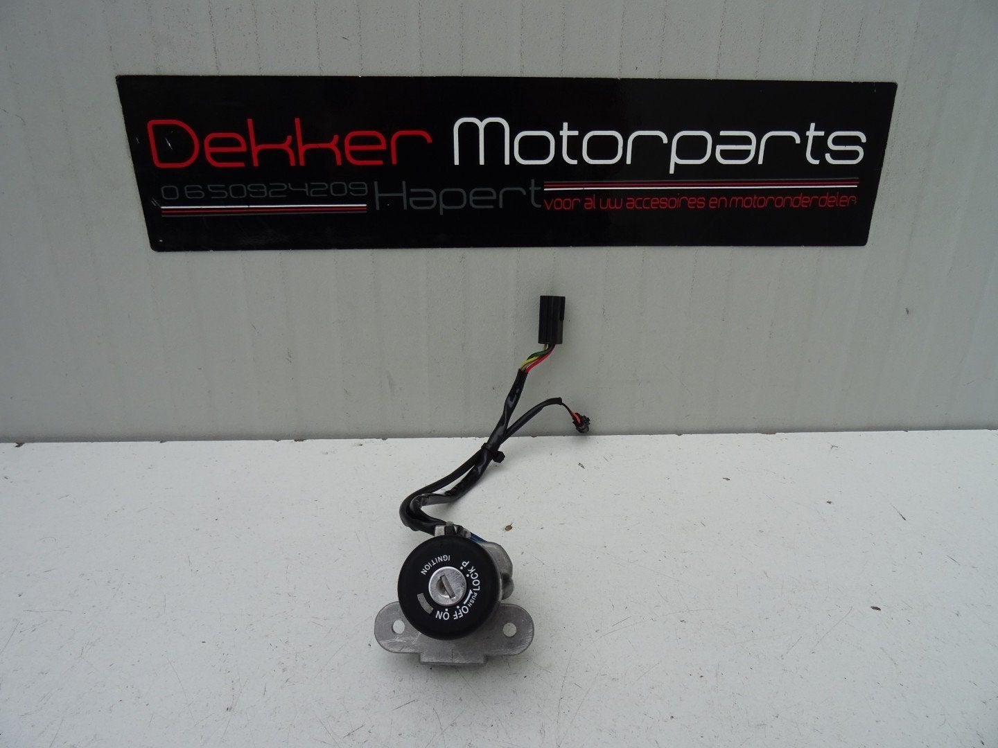 Contact Slot Contactslot + Ring Ducati Monster 821 2018-2021, Enlèvement ou Envoi, -, -, -