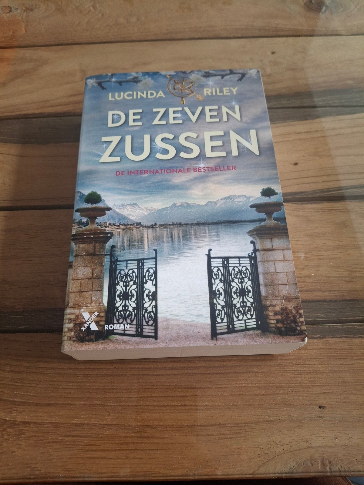 Lucinda Riley - De zeven zussen, Boeken, Ophalen of Verzenden