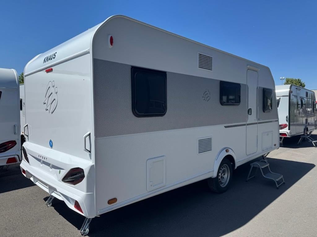 Knaus Sport 500 KD mover,luifel, Vast bed, 7 tot 8 meter, Bedrijf, Treinzit