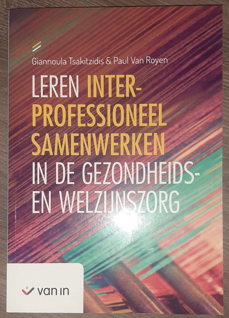 Studieboek verpleegkunde, Ophalen, Zo goed als nieuw, Hogeschool, G. Tsakitzidis