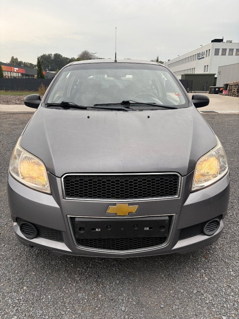 Chevrolet Aveo 1.2 benz 2008 met keuring voor verkoop 2 jaar, Auto's, Voorwielaandrijving, Stof, Elektrische ramen, Particulier