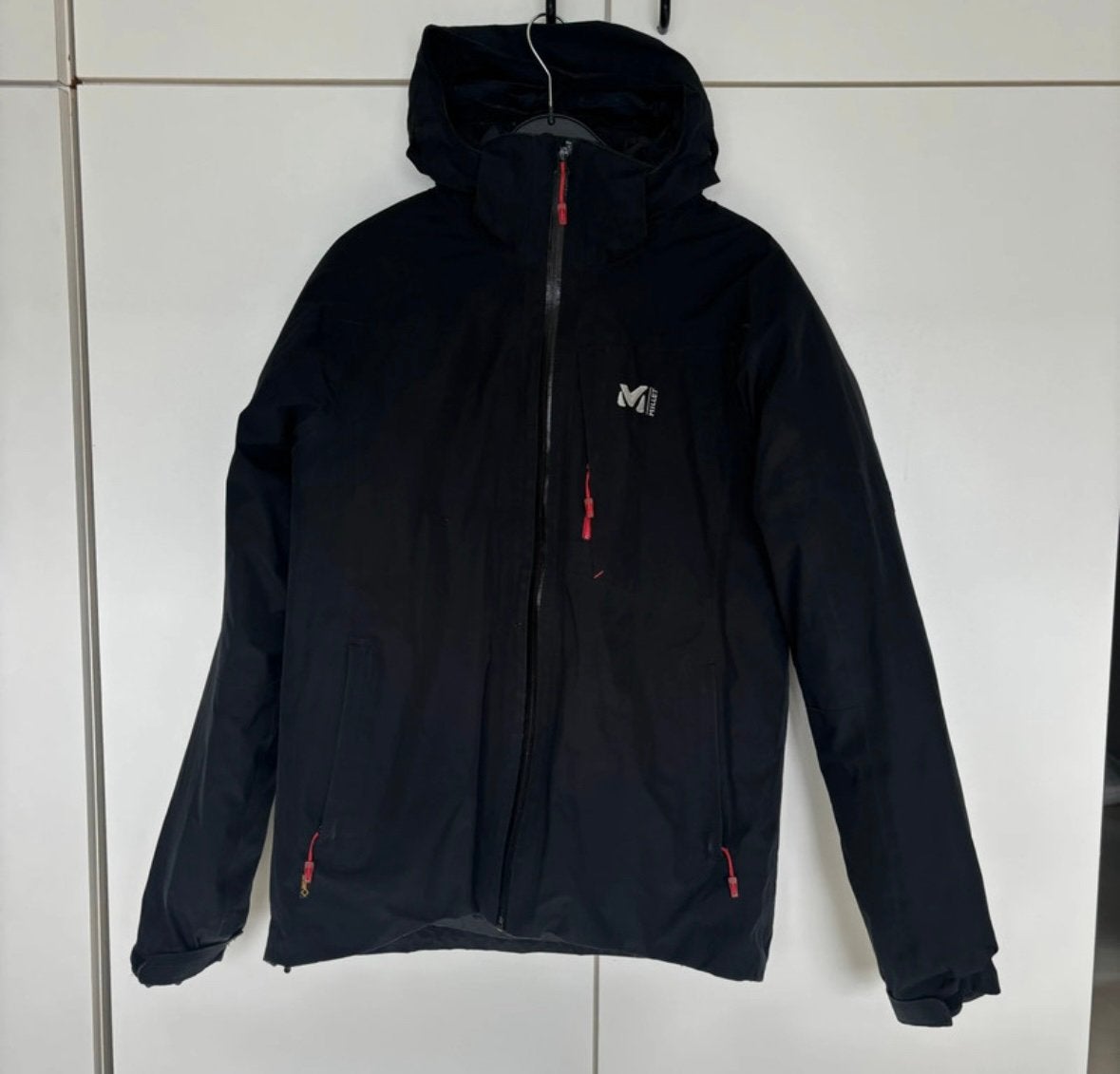 Millet Gore-Tex jas zwart – maat M, Ophalen of Verzenden, Gedragen, Maat 48/50 (M), Zwart
