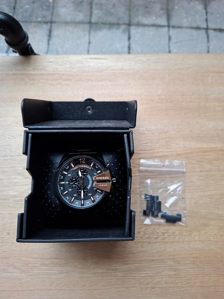 Diesel Mega Chief te koop, Handtassen en Accessoires, Horloges | Heren, Ophalen