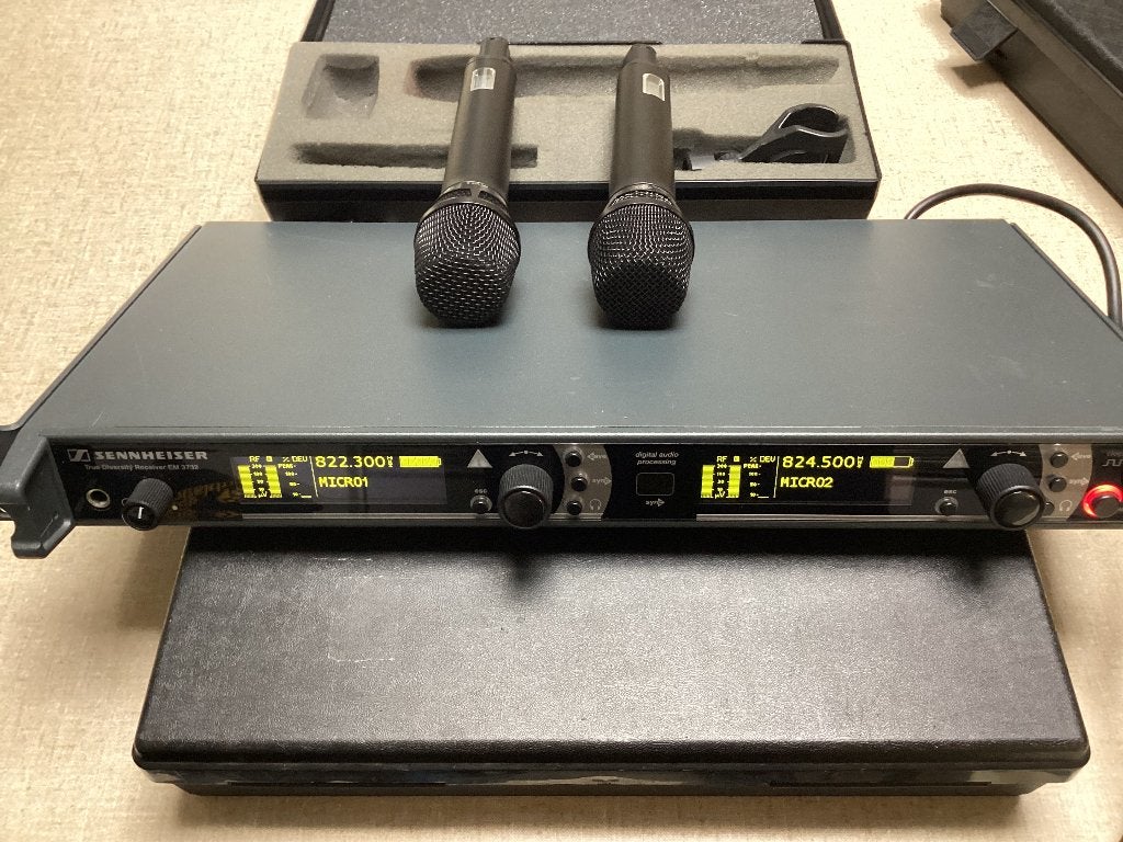 Sennheiser EM3732 en SKM5200, Muziek en Instrumenten, Microfoons, Ophalen of Verzenden, Gebruikt, Zangmicrofoon, Draadloos