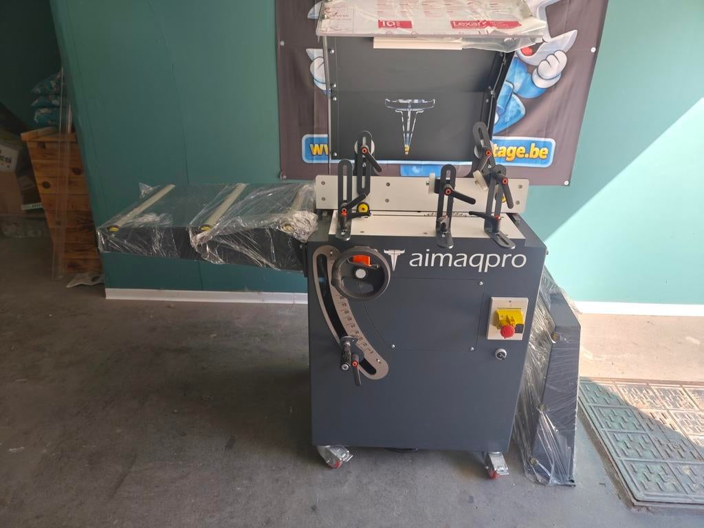 Table de scie Aimaqpro, Bricolage & Construction, Outillage | Scies mécaniques, Enlèvement