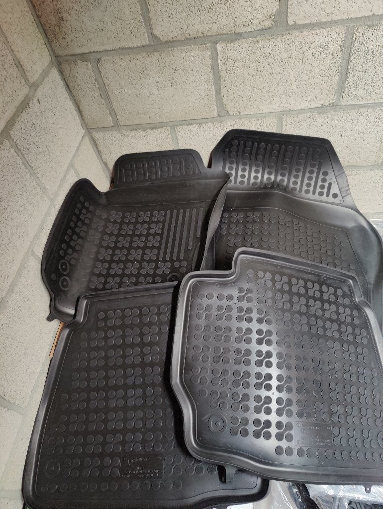 Ford Mondeo 4 (2007+) rubberen mattenset, Ophalen of Verzenden, Nieuw