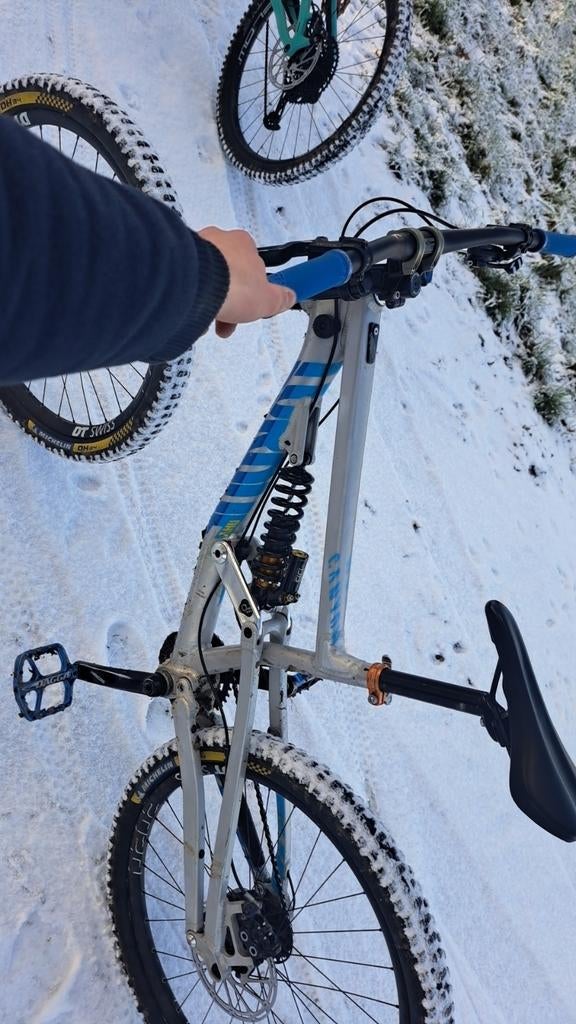 Downhill, canyon torque dhx 2016, Ophalen
