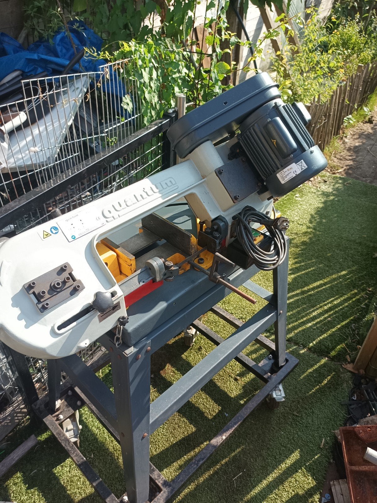 Bandzaagmachine QUANTUM/OPTIMUM 220V, Ophalen