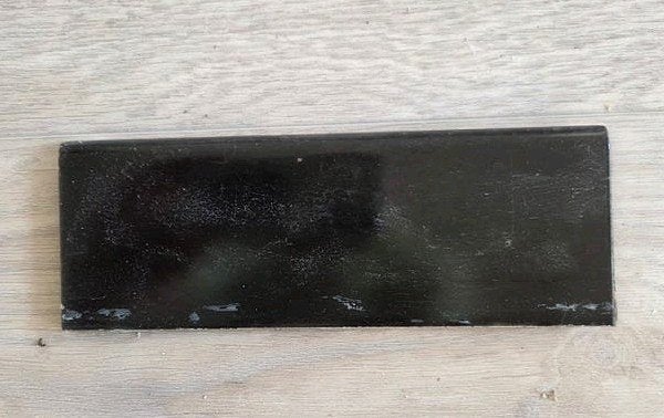 Belles plinthes noires brillantes Villeroy et Och 7x20, Enlèvement