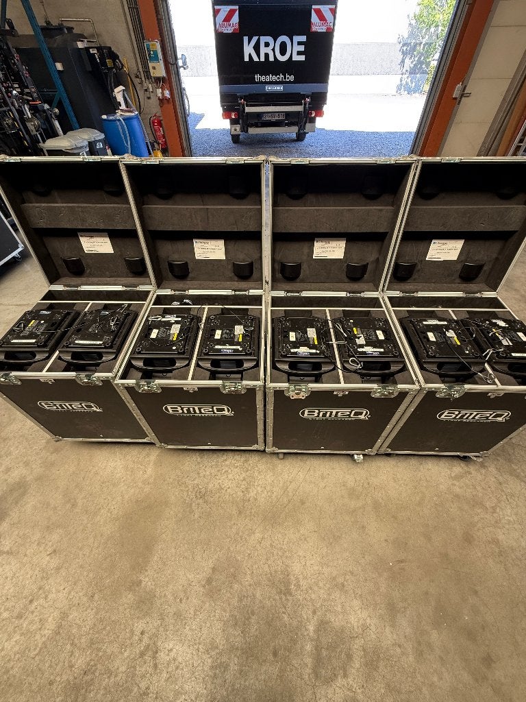 Briteq BTX-Saturn Ledspot - Prijs per Case van 2st, Muziek en Instrumenten, Ophalen, Gebruikt, Licht