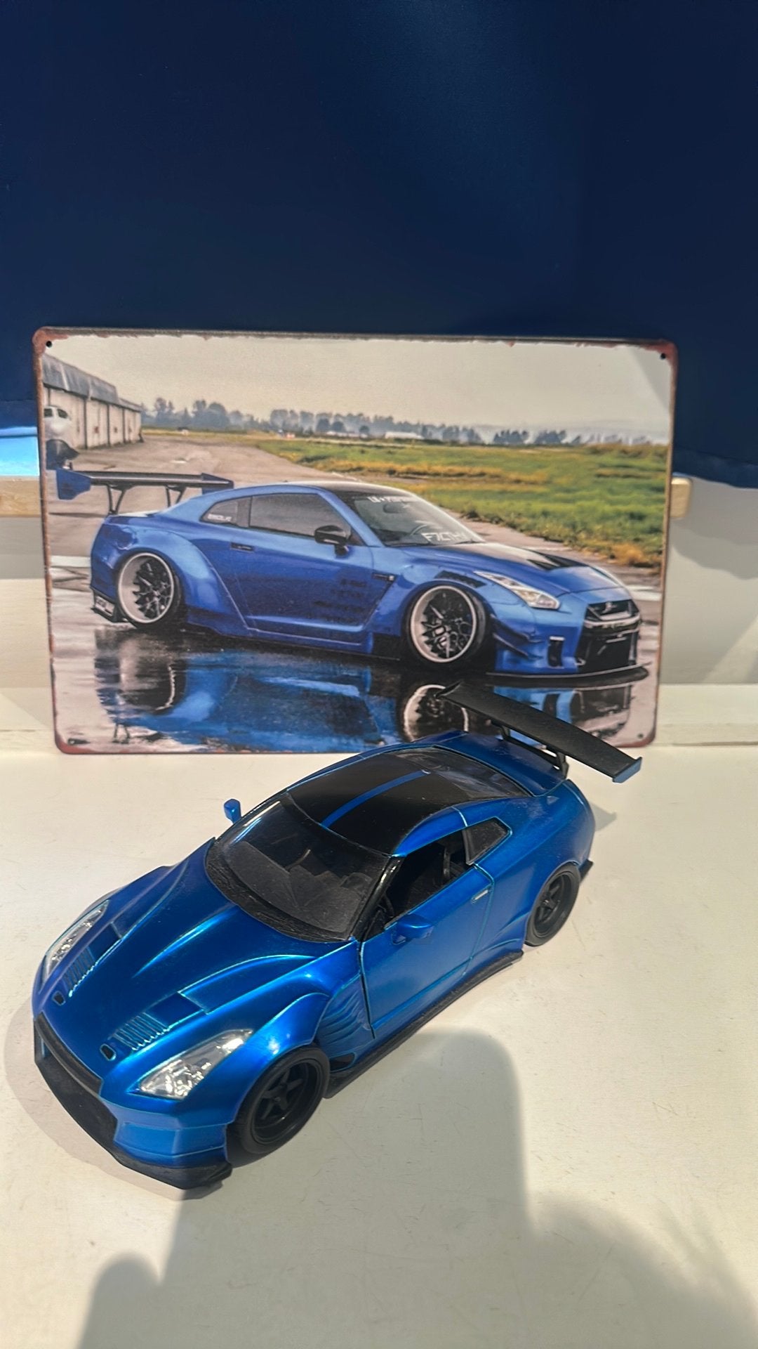 Nissan gtr r35 collector edition, Ophalen of Verzenden, Zo goed als nieuw